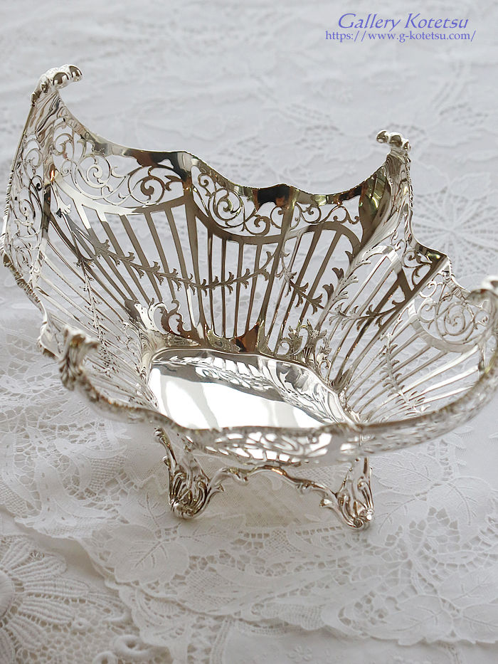 �A���e�B�[�N�V���o�[�@�o�X�P�b�g antique silver cake basket
