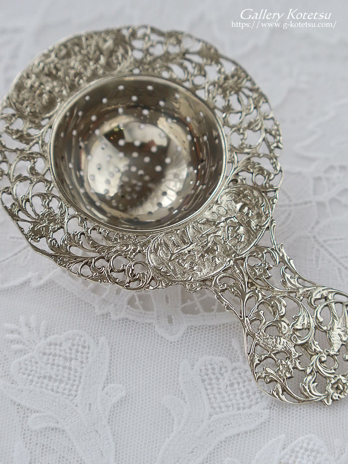 antique silver tea strainer �A���e�B�[�N�V���o�[�@�e�B�[�X�g���[�i�[
