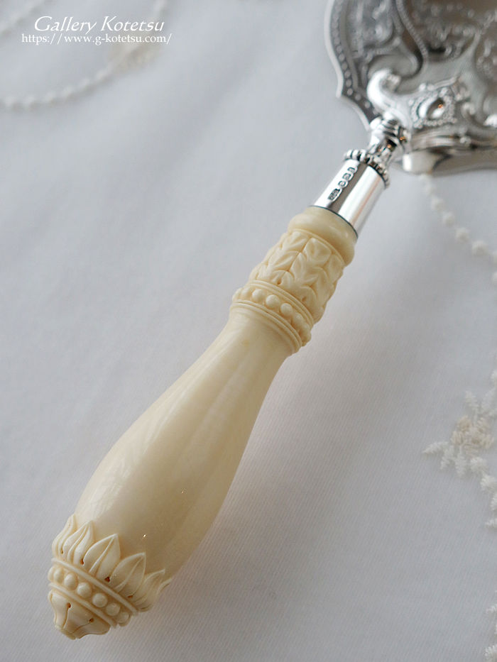 �A���e�B�[�N�V���o�[�@�t�B�b�V���X���C�X antique silver fish slice
