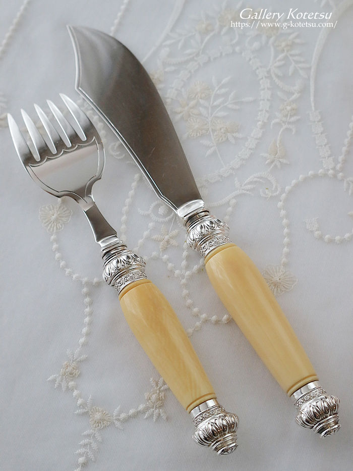 �A�C�{���[�i�C�t���t�H�[�N�@�A���e�B�[�N�V���o�[ ibory servingset antique silver 