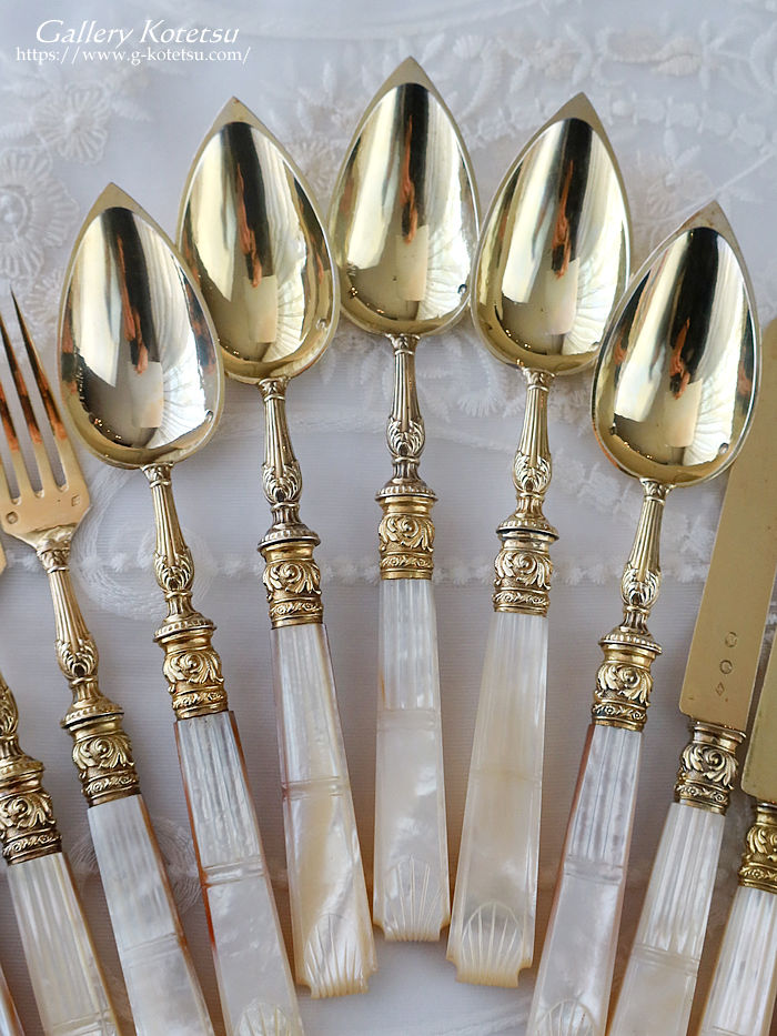 �t�����`�V���o�[�@�f�U�[�g�J�g�����[ antique silver dessert cutlery