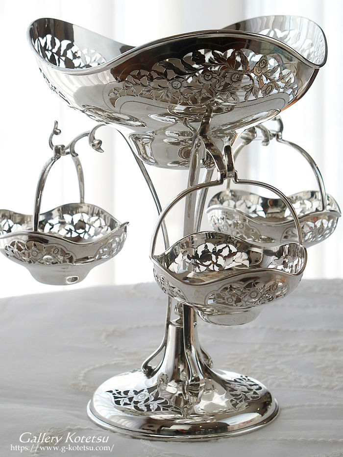 �A���e�B�[�N�V���o�[�@�C�p�[�� antique silver epergne