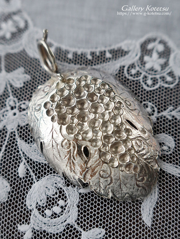 �A���e�B�[�N�V���o�[ antique silver caddy spoon
