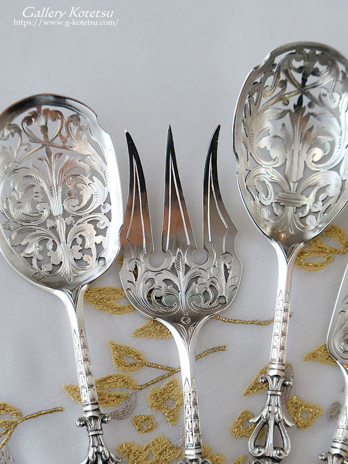 �A���e�B�[�N�V���o�[�@�X�B�[�g�~�[�g�T�[���B�X french silver antique serving set