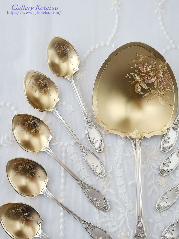 �t�����`�V���o�[ antique silver strawberry service