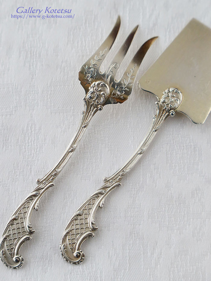 �t�����`�V���o�[ antique silver Foiegras service