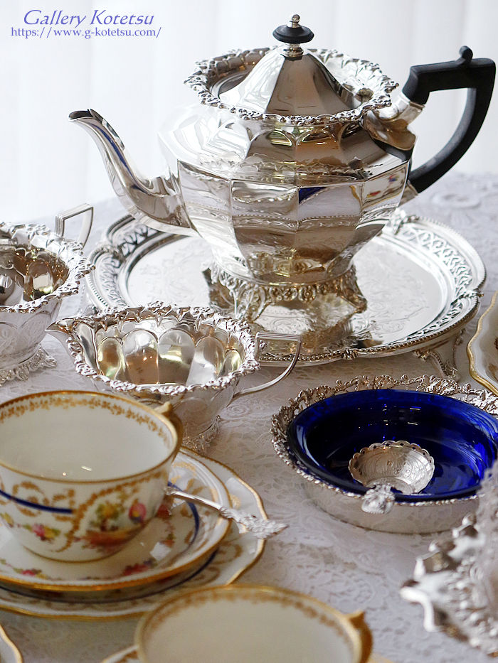 �A���e�B�[�N�V���o�[�T�����@ antique silver salver