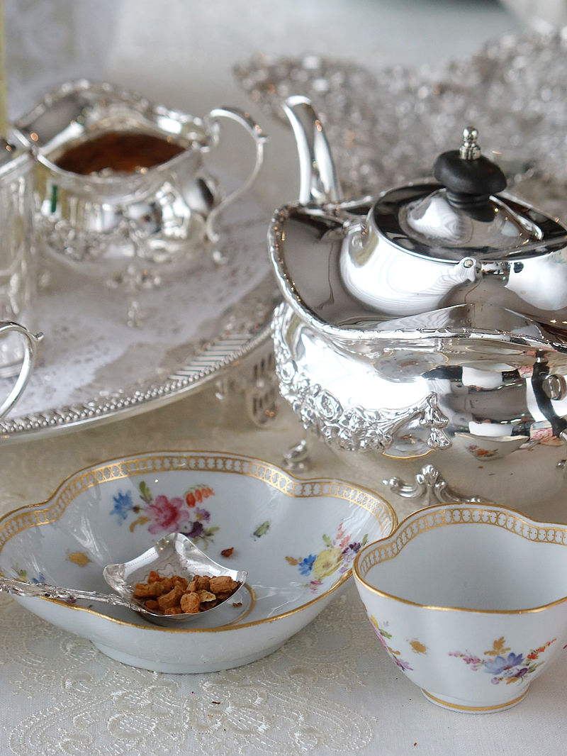 �A���e�B�[�N�M�������[�ՓO