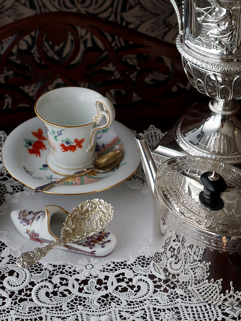 �A���e�B�[�N�M�������[�ՓO