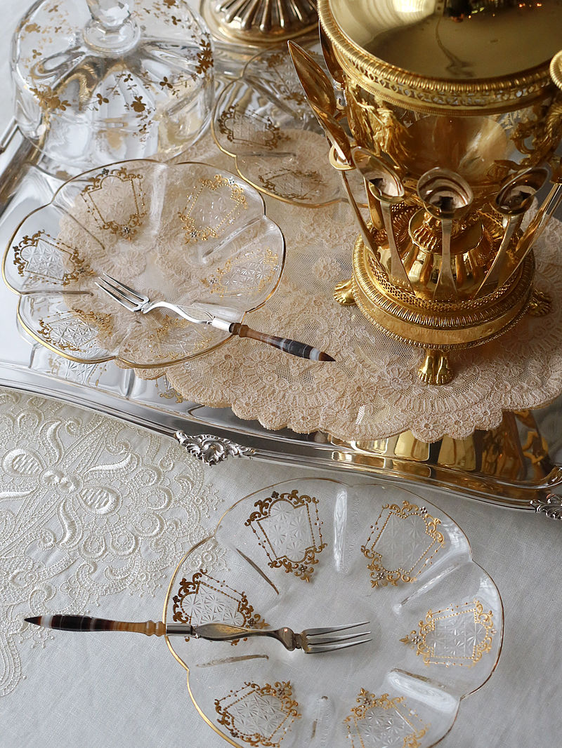 �A���e�B�[�N�M�������[�ՓO