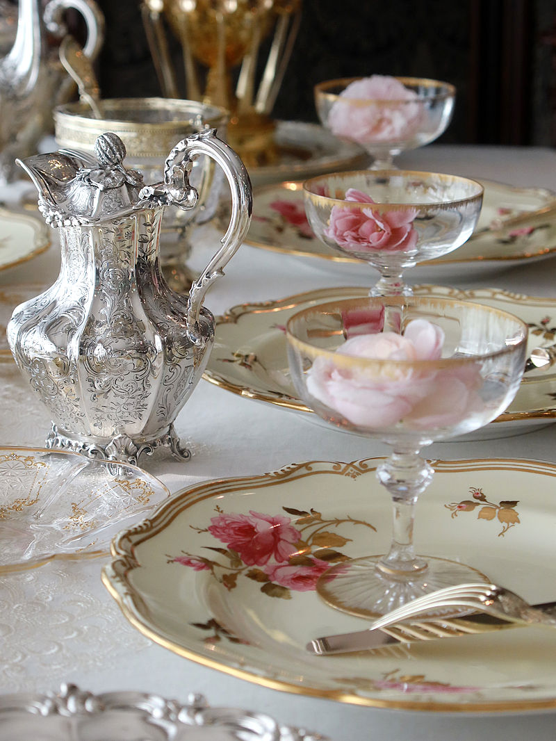 �A���e�B�[�N�M�������[�ՓO