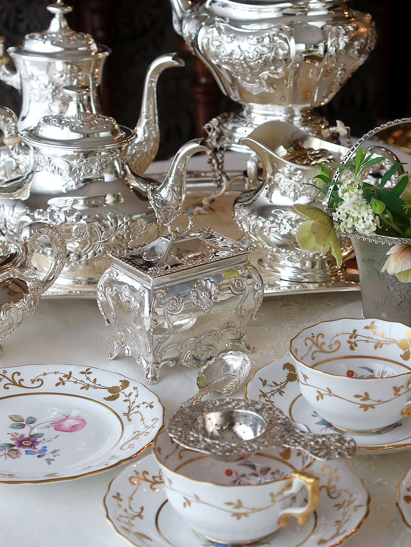 �A���e�B�[�N�M�������[�ՓO